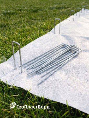 Garden staples for covering material U-shaped 100 pieces metal