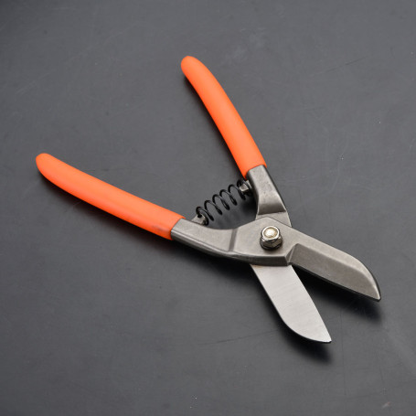 Straight metal scissors, German type, CRV 200 mm. // HARDEN