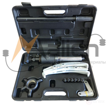 Hydraulic puller with integrated SG-5 pump (50-200 mm, 5 tons, universal design for installation of 2 or 3 grippers) MALIEN
