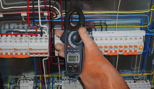 Current measuring pliers with multimeter and power meter DT-3348 CEM wattmeter (State Register of the Russian Federation)