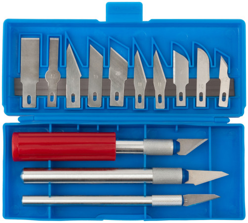 Wood cutters in a set of 13 pcs.