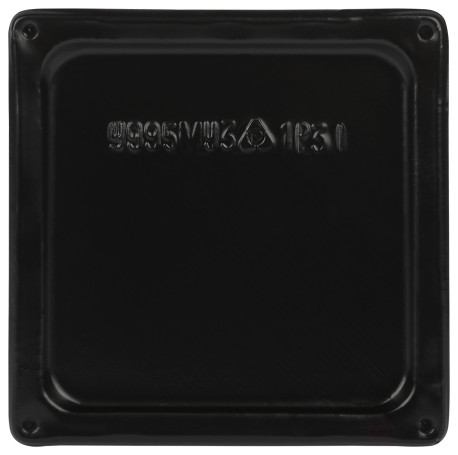 The box is an extended ERA of Y-995-150-150-100-31 metal U-995 without seal 150x150x100mm black IP31