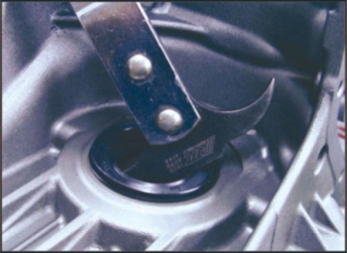 Universal JTC Oil Seal Puller