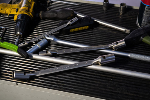 Ключ шарнирный двусторонний 18×19 мм