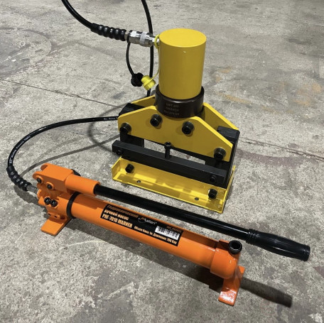 Manual hydraulic two-stage pump RNG-7010 (700 bar, 1.0 L, RVD 1.8 m) MALIEN