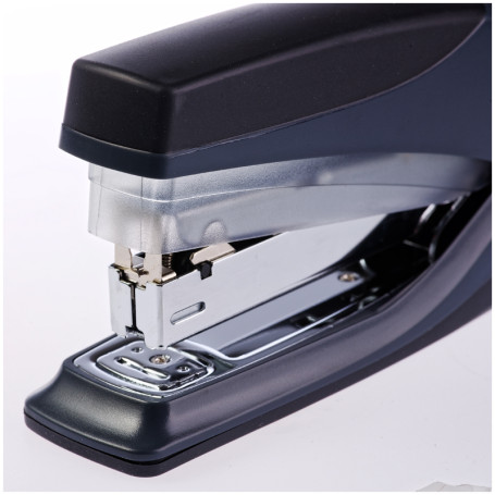 Степлер №24/6 Berlingo до 30 л., пластиковый корпус, энергосберегающий, ассорти