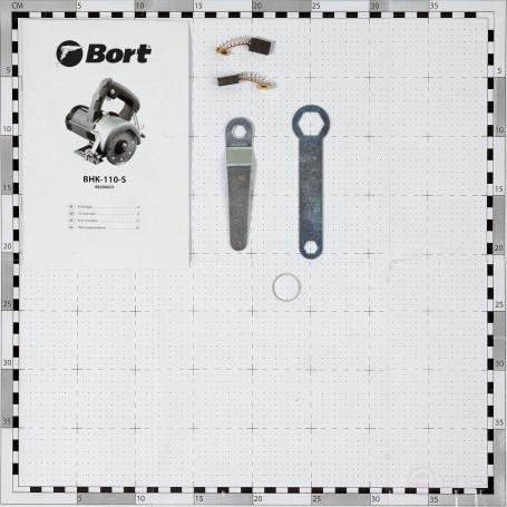 Пила циркулярная BORT BHK-110-S