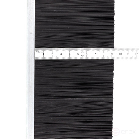 Щетка полосовая под ворота 2500*100*8, ворс высотой 92 мм PPL черный 0,50 (EB-1285)