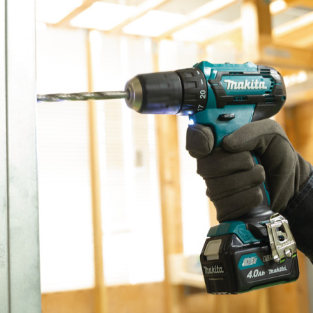 Impact-free cordless screwdriver drill DF333DWME CXT