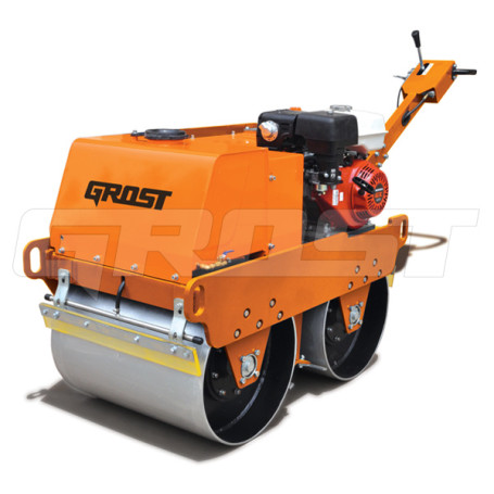 Vibrating roller GROST VR500