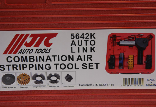 Pneumatic angle grinder 3600rpm, 90PSI with a set of JTC discs