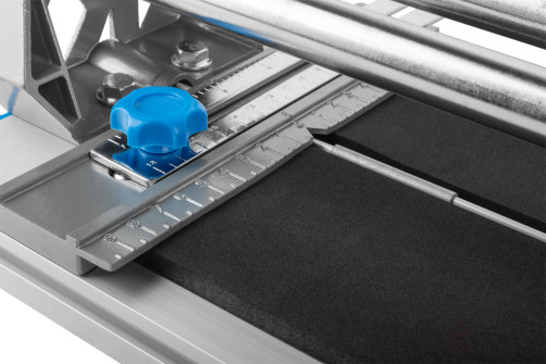 Tile cutter on Profi bearings, usil.platform 800 mm