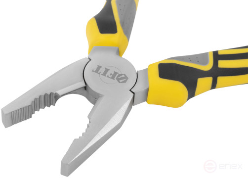 Плоскогубцы комбинированные "Смарт", трехцветные прорезиненные ручки, никелевое покрытие 180 мм