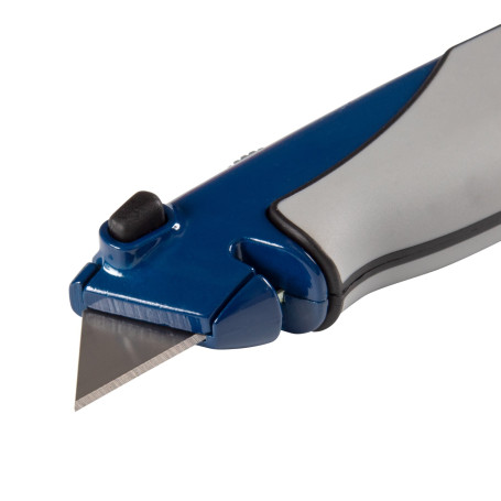 Нож со сменными трапециевидными лезвиями, 19 мм МАСТАК 321-10001