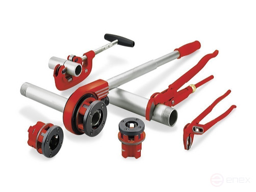 Универсальный набор сантехнического инструмента с ручным резьбонарезным клуппом SANI KIT (Сани Кит)