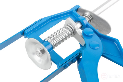 A 225mm skeletal sealant gun