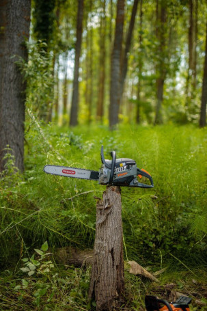 Бензиновая цепная пила Villager VGS 4125 PE 1850 Вт (2,51 л.с)