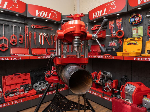 SDM152 machine for cutting holes in pipes