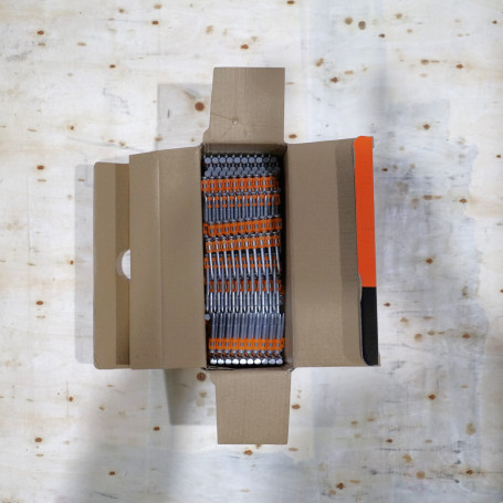 Nails on concrete for DCN890 battery gun (3.0*38 mm, forged, 1005 pcs/pack) FEDAST