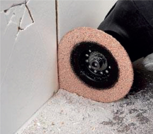 Насадка для МФИ ПРАКТИКА режущая - шлифовальная для углов, HM, по плитке и дереву, 70 мм (240-324)