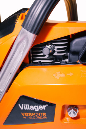 Бензиновая цепная пила Villager VGS 620 S 3000 Вт (4,08 л.с)