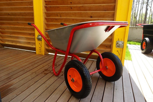 Industrialist 2-wheel reinforced wheelbarrow, 110 liters (air wheel)