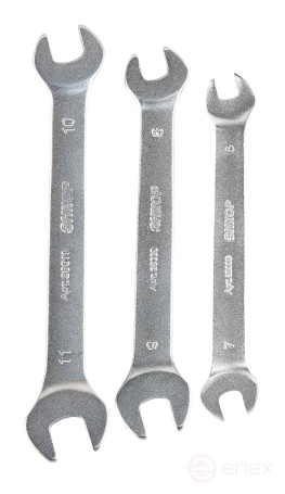 A set of 3 pcs horn keys (6x7,8x9,10x11)