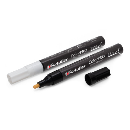 Set of markers "ColorPro" (black, white)
