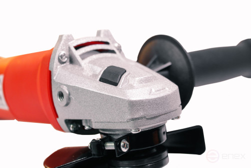 Угловая шлифовальная машинка (УШМ) AGM AG 650-115 / 650 Вт. 115 мм. 12500 об/мин