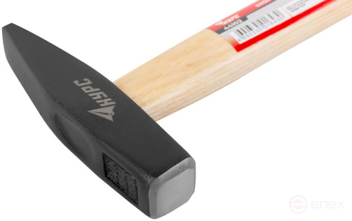 Молоток слесарный, деревянная ручка "Оптима" 200 гр.