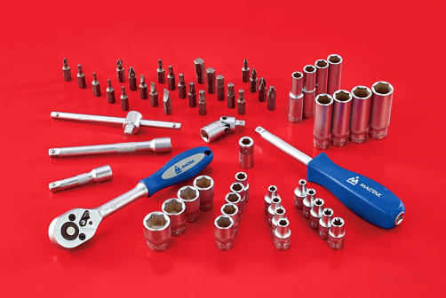 Universal tool kit, 57 items MASTER 01-057C