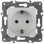 Розетка ЭРА Elegance 14-2101-01 2P+E Schuko 16A-250В IP20 белый