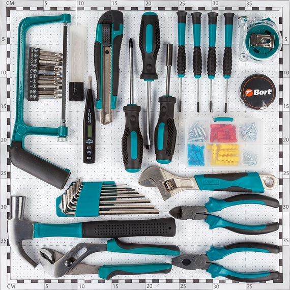 Набор ручного инструмента BORT BTK-100