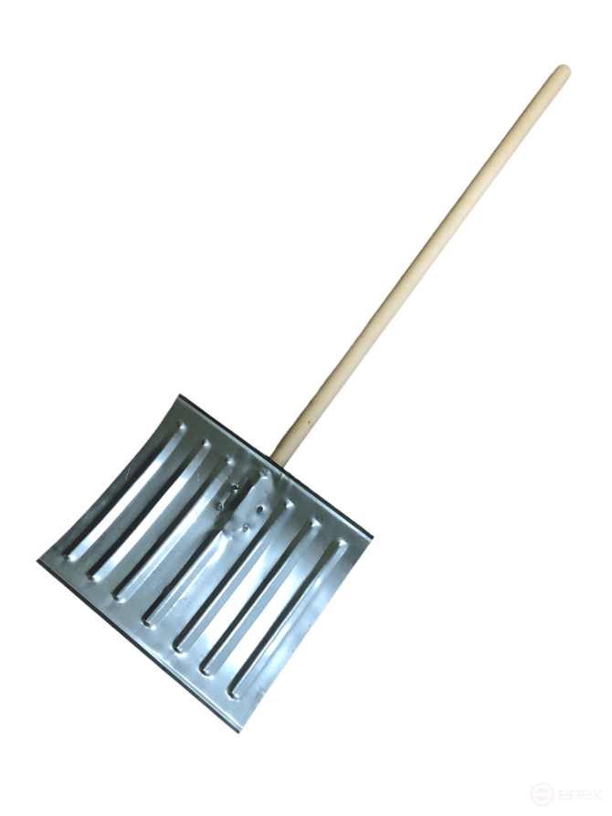 The Rusich-6 aluminum shovel with a wooden handle, 428*375*1,2 mm