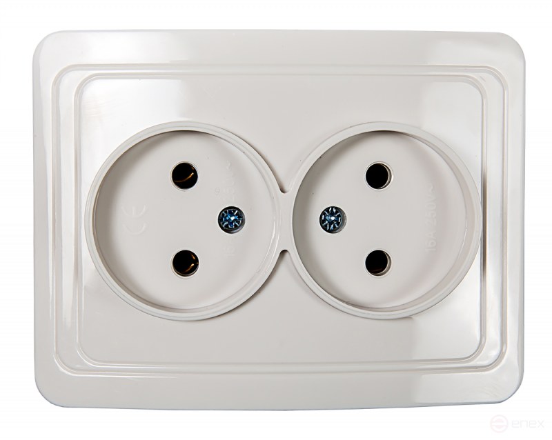 Розетка двойная CLASSICO белая 2102 IN HOME