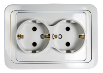 Розетка двойная с заземлением CLASSICO белая 2128 IN HOME
