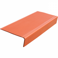 Противоскользящая накладка на ступень средняя угловая (Проступь резиновая) 750х330х100 мм, охра