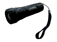 LED flashlight with adjustable focus