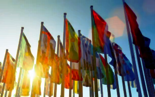 Обзоры рынков инструмента