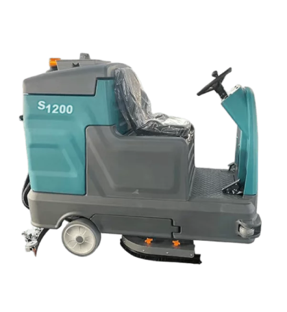 Scrubbing machine with operator