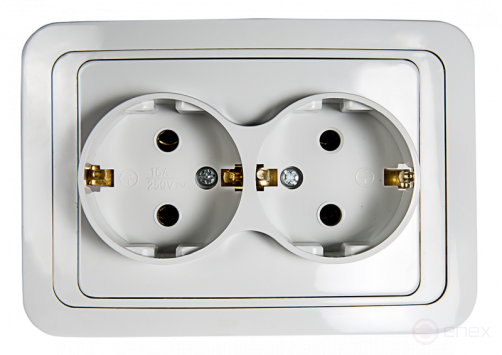 Розетка двойная с заземлением CLASSICO белая 2128 IN HOME