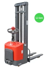 Self-propelled stacker with operator platform Shtapler KBD 1535 (FL160)