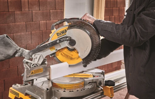 Miter Saw 1600W 5000 RPM DEWALT DWS713 KS Enex